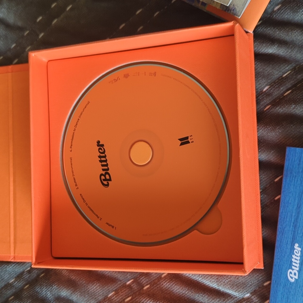 NEW IN BOX BTS Butter Album Peaches - Picture 5 of 8